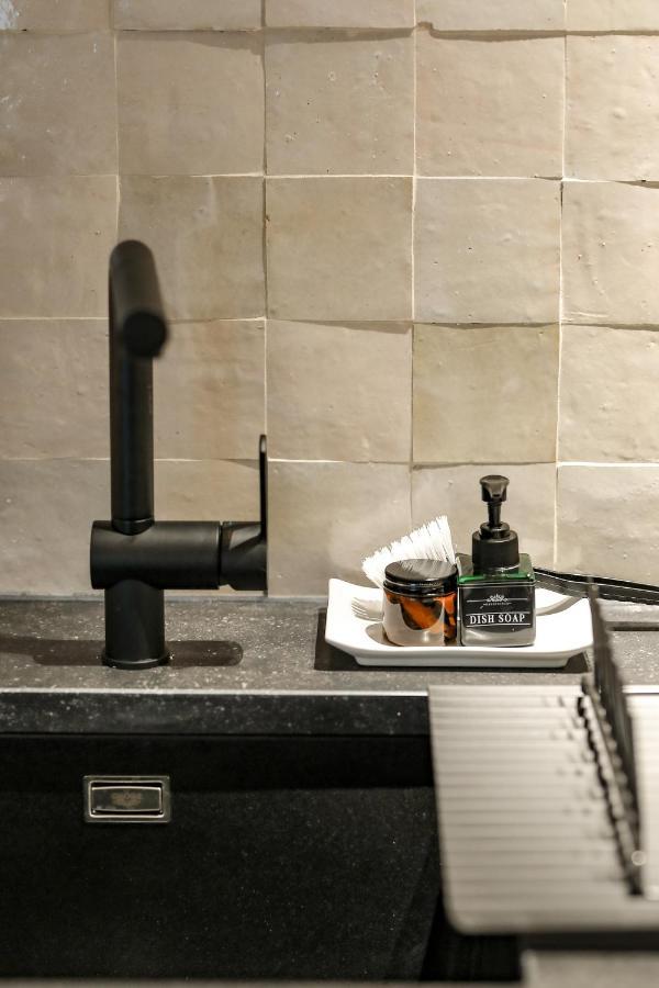Couleur Basilic Aparthotel Rochefort Εξωτερικό φωτογραφία