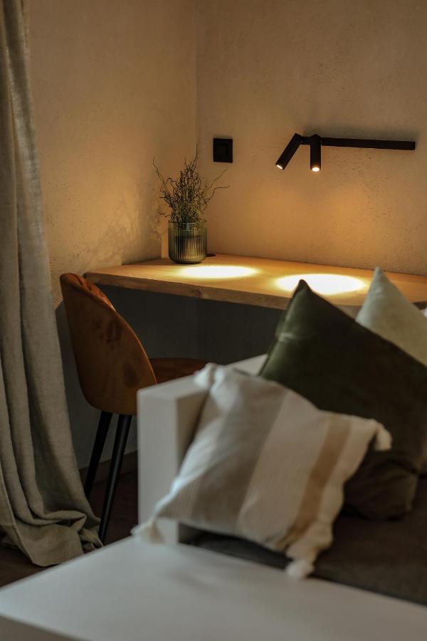 Couleur Basilic Aparthotel Rochefort Εξωτερικό φωτογραφία